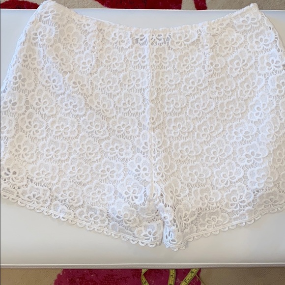 Shorts - Picture 4 of 6